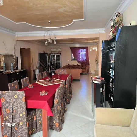 Sourlis House Спарта