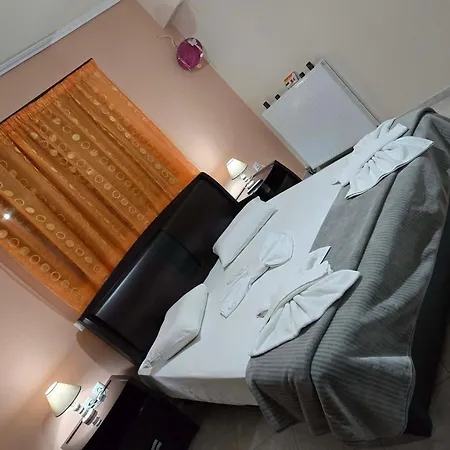 Sourlis House * Спарта
